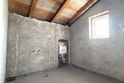 Duplex cu 5 camere cu Canalizare în Ghiroda - 10