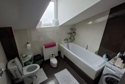 Apartament cu 3 camere decomandat în Central - 5