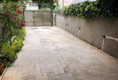 Casă cu Teren 217 Mp în Unirii - 15