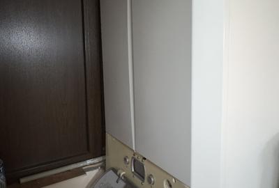 Apartament cu 4 camere semidecomandat în Costin Georgian - 6