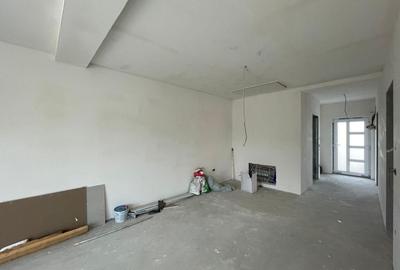 Duplex cu 3 camere cu Teren 280 Mp în Moșnița Veche - 2