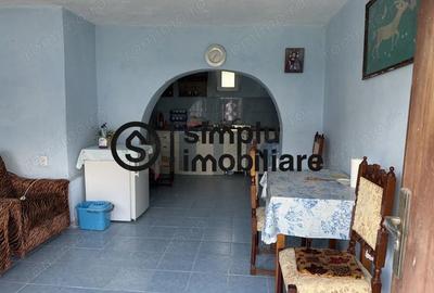 Casă cu 3 camere cu Teren 1676 Mp în Malu Mare - 2