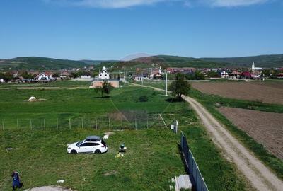 Teren intravilan 1.400 mp, imprejmuit integral - Livada, comuna Iclod - 5