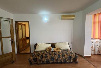 4 cam, etaj 2, 60 mp, bloc caramida, zona centrala Caracal - 3