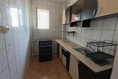 Garsonieră decomandată în Vitan