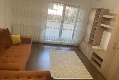 Garsonieră decomandată în Central - 1