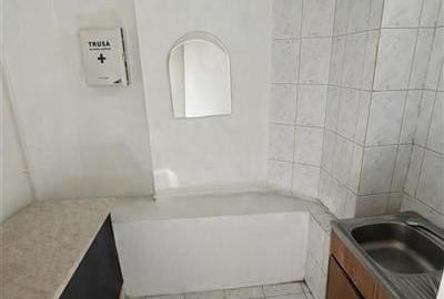 Spatiu vizibil,acces dublu,trafic intens,3 incaperi,flexibil:servicii&comert - 4