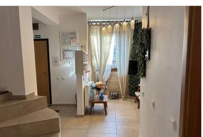 Casă cu 4 camere cu Teren 200 Mp în Băneasa - 2