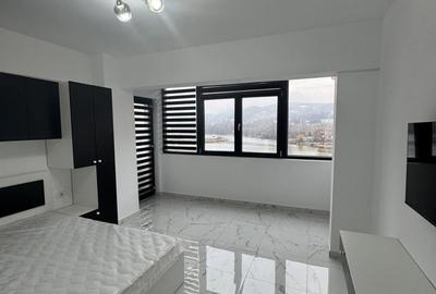 Apartament cu 2 camere decomandat în Central - 1