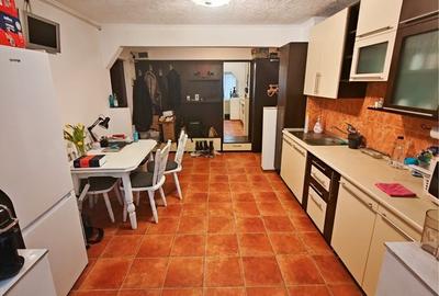 Apartament cu 2 camere decomandat în Carpați 2 - 8