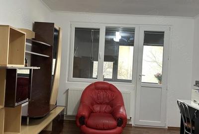 Apartament cu 2 camere semidecomandat în Central - 1