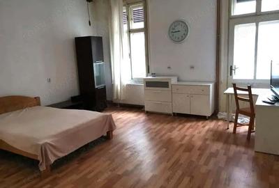 2 cam 2 bai 2 balcoane centrala proprie Cladire Istorica Piata Victoriei - 1