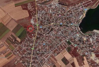 Teren de 460 mp, în Periferie