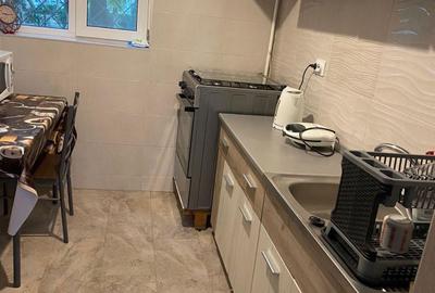 Apartament cu 4 camere decomandat în Tânganu - 6