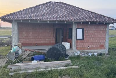 Individuala Parter Becicherecu Mic, Zona Semicentrala,4 Camere,Teren 800 mp - 4