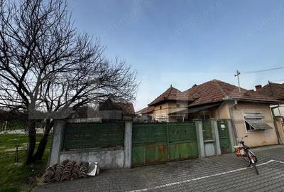 Casa de vanzare, 105.50 mp, teren 483 mp, zona Centru - 1