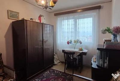 Apartament cu 4 camere semidecomandat în Decebal - 4