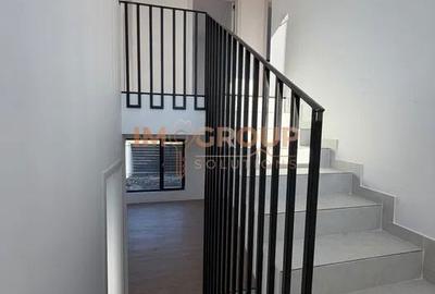 Casă cu 4 camere cu Teren 300 Mp în Central - 7