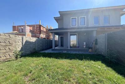 De vanzare duplex - Sacalaz, inainte de calea ferata - 1