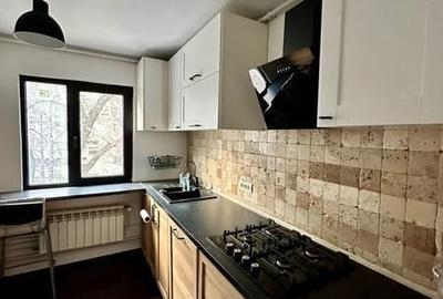 Apartament cu 3 camere semidecomandat în Gorjului - 4