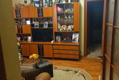 Vand Ap 2 camere Ora? Hunedoara bulevardul Dacia zona Centrala - 4