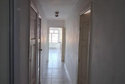 Spațiu comercial, de 286 mp, în Sud - 5