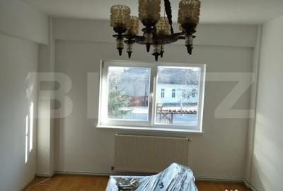 Apartament cu 3 camere decomandat în Mihai Viteazu - 2