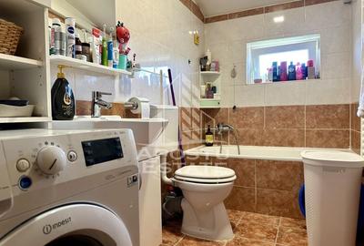 Apartament cu 3 camere, decomandat, centrala proprie, zona Sagului - 9