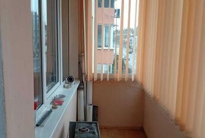 Apartament cu 2 camere semidecomandat în Central - 2