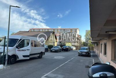 Apartament cu 4 camere decomandat, mobilat în Km 5 - 9