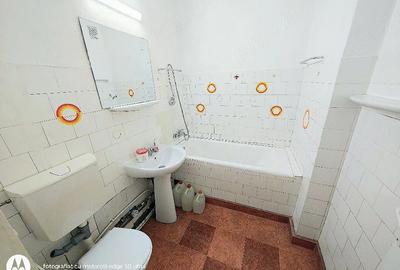 Apartament cu 2 camere semidecomandat în Micro 4 - 7