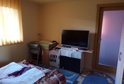 Casă cu 3 camere în Neagra - 2