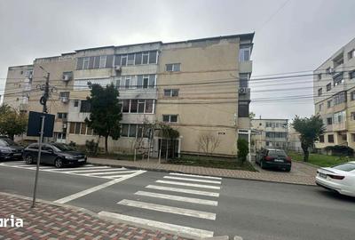 Apartament cu 3 camere decomandat în Central - 1