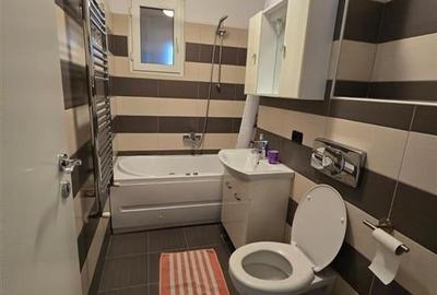 Apartament cu trei camere zona centrala - 10