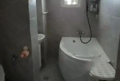 Apartament cu 2 camere circular, mobilat în Apărătorii Patriei - 2