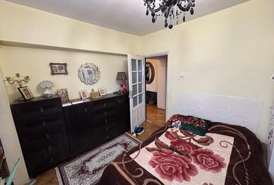 Apartament cu 3 camere decomandat în Simion Bărnuțiu - 1