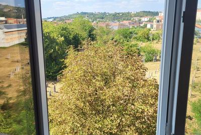 Apartament cu 2 camere în Est