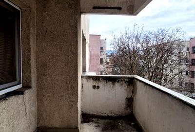 Apartament cu 4 camere decomandat în Gheorgheni - 12