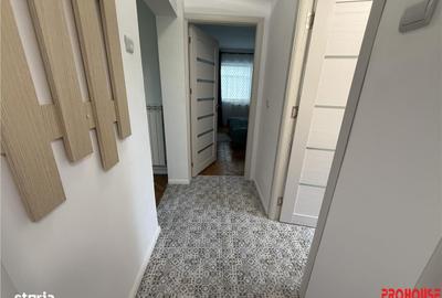 Apartament cu 2 camere decomandat în Cornișa - 5