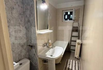 Apartament cu 2 camere semidecomandat în Malu Roșu