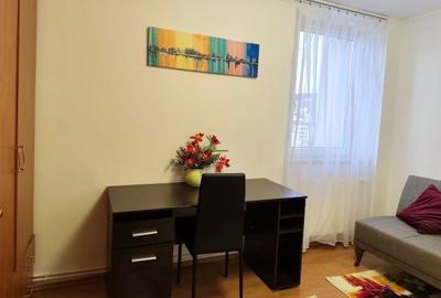 Apartament cu 3 camere decomandat, mobilat în Centrul Civic - 4