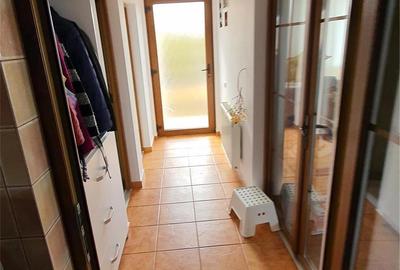 Casă cu 4 camere cu Teren 1000 Mp în Tâncăbești - 8