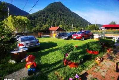 Casă cu 7 camere cu Teren 499 Mp în Tulnici - 13