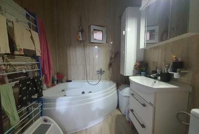 Casa 3 Camere - Mobilata / Utilata - Curte Amenajata ! - 13