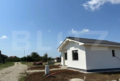 Casa semifinisata cu garduri la doar 15 km de Oradea la numai 85800 euro - 4