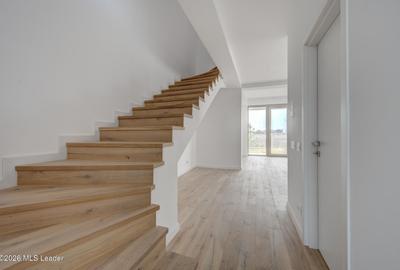 Duplex cu 4 camere cu Teren 324 Mp în Corbeanca - 14