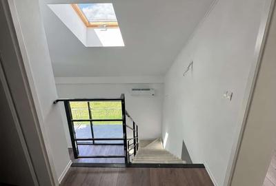 Apartament cu 3 camere decomandat în Girocului - 2