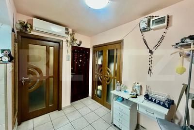Apartament spatios cu 3 camere, 66 mp utili, etaj intermediar - 5