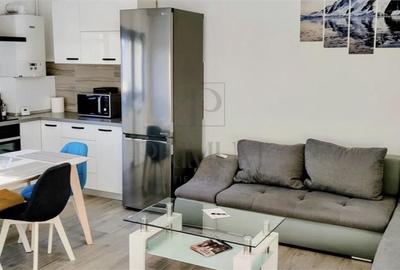 Apartament cu 4 camere semidecomandat în Giroc