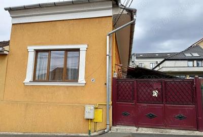 Casă cu 3 camere în Central - 3